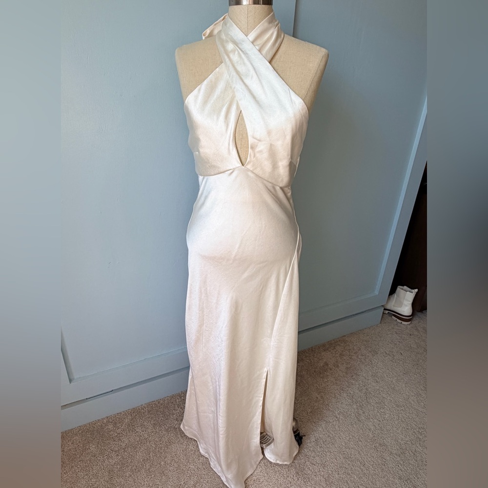Elegant Backless Cream Halter Dress